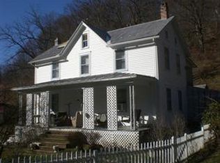 1102 Bedford Valley Rd, Bedford, PA 15522