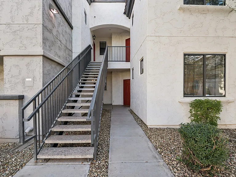 Dobson 2222 — Photo 10