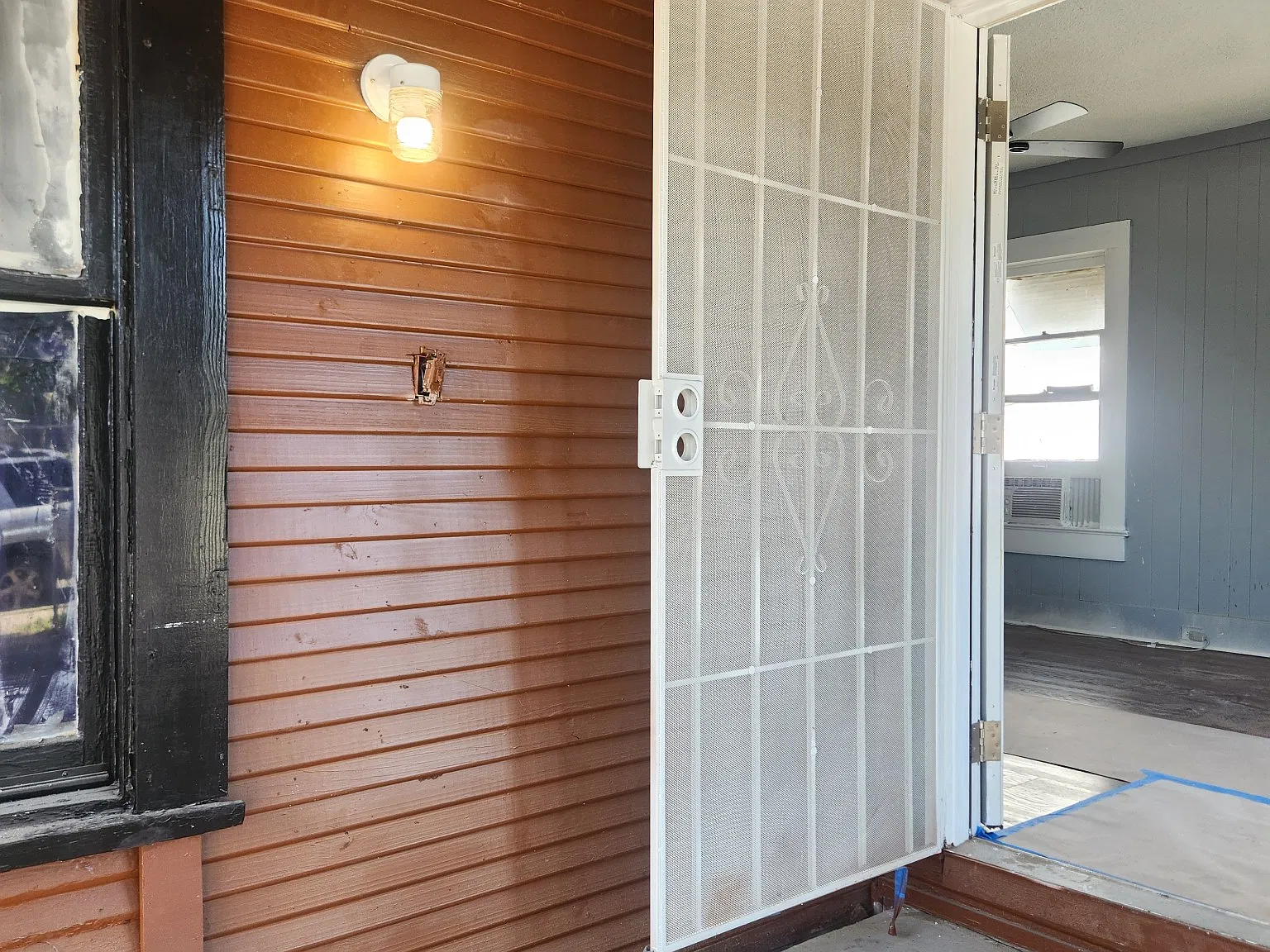 4 bed, 1206 sqft, $1,650 — Photo 2