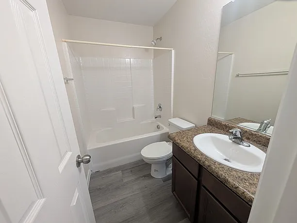 1756 N Saint Francis Pl — Photo 18