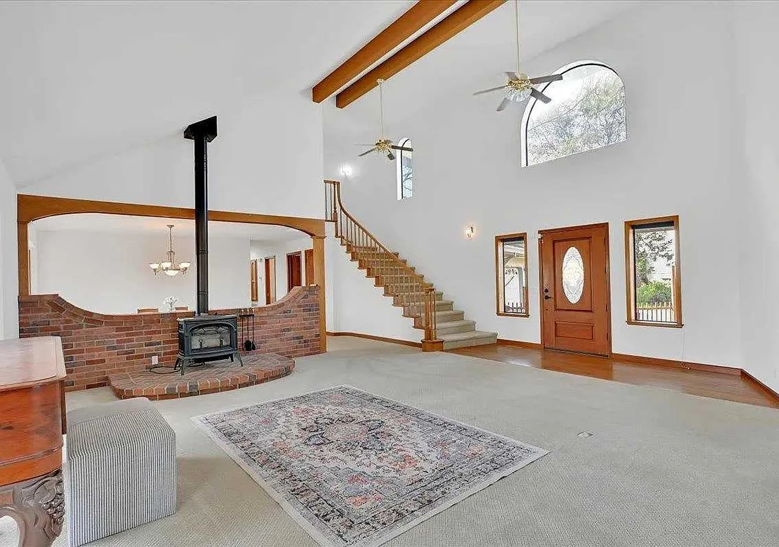 Large 4-bedroom Remodeled home in Lake Wildwood, Penn Valley, CA 95946 — Photo 3