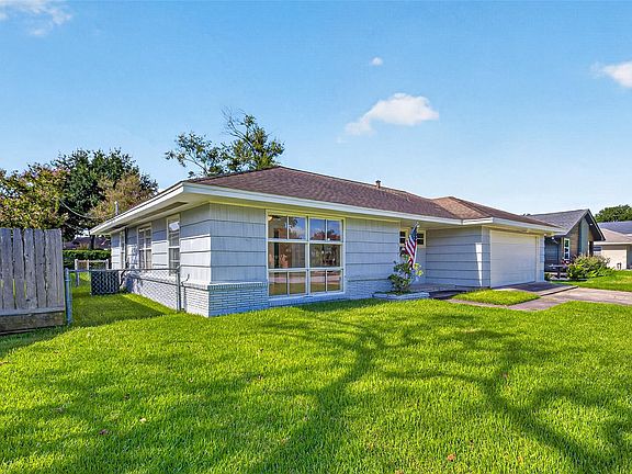 2nd image of 6307 Pineshade Ln