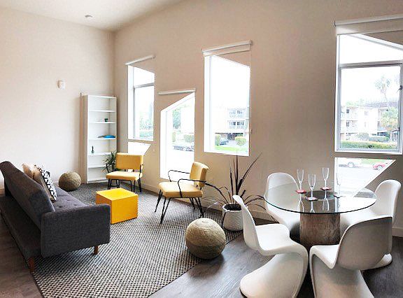 3rd image of 4405 W Point Loma Blvd #2030