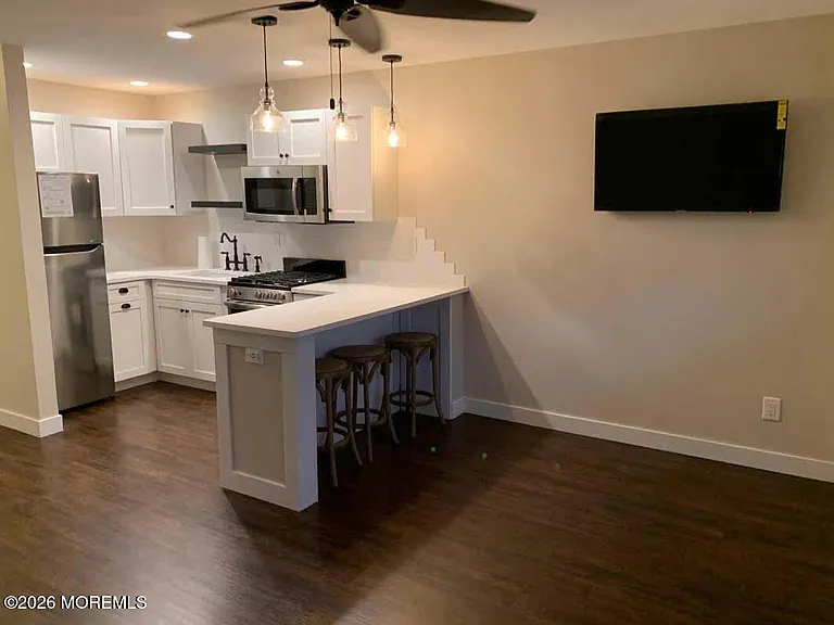 709 Ocean Ave #8 — Photo 3