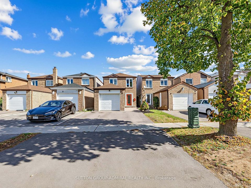 1st image of 18 Riviera Dr