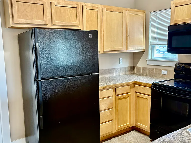 16661 N Profit Cir — Photo 8