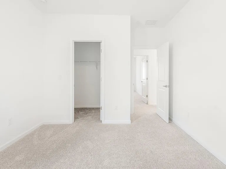 10638 SW Hensley St — Photo 40