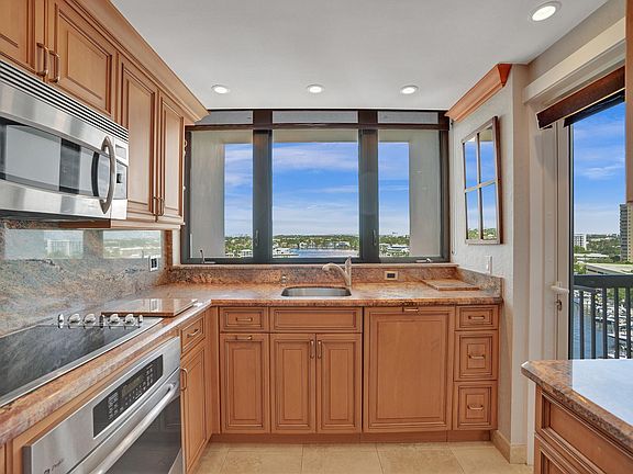 5th image of 1361 S Ocean Boulevard #PHB7