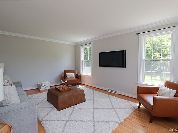 4th image of 7454 Hobby Horse Ln