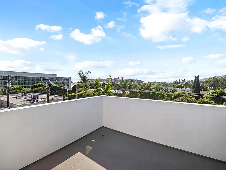 1123 N Formosa Ave #3 — Photo 28