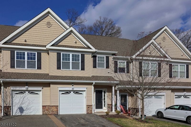 20 Parkside Dr, Wanaque, NJ 07420 Zillow