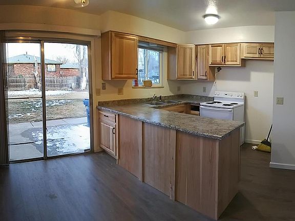 New Kitchen - New fridge and range hood still to come.