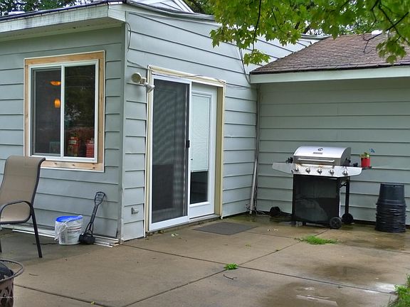 4th image of 4106 Windward Dr