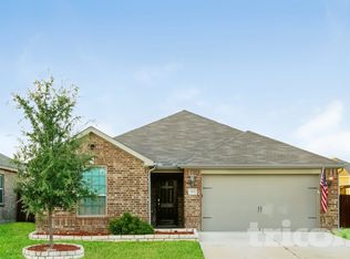 185 Presidents Way, Venus, TX 76084
