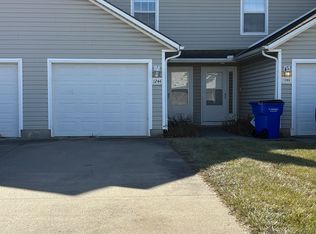 1244 NW Phelps Dr, Grain Valley, MO 64029