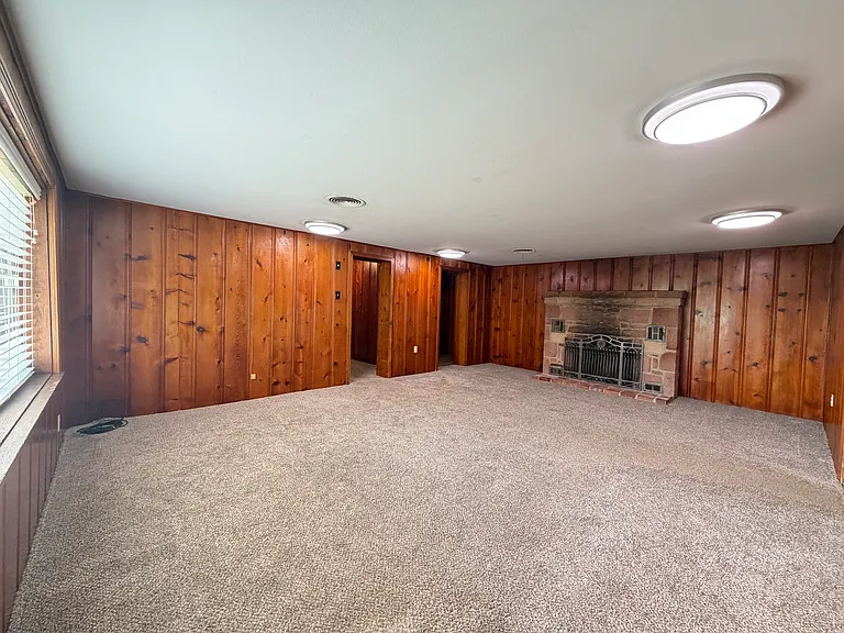 2919 W Main St — Photo 4