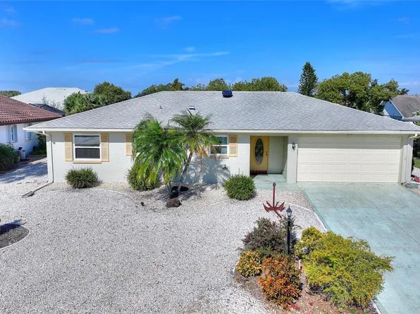 679 Fort Duquesna Dr, Sun City Center, FL 33573