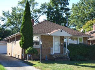 1106 Homestead Rd, South Euclid, OH 44121