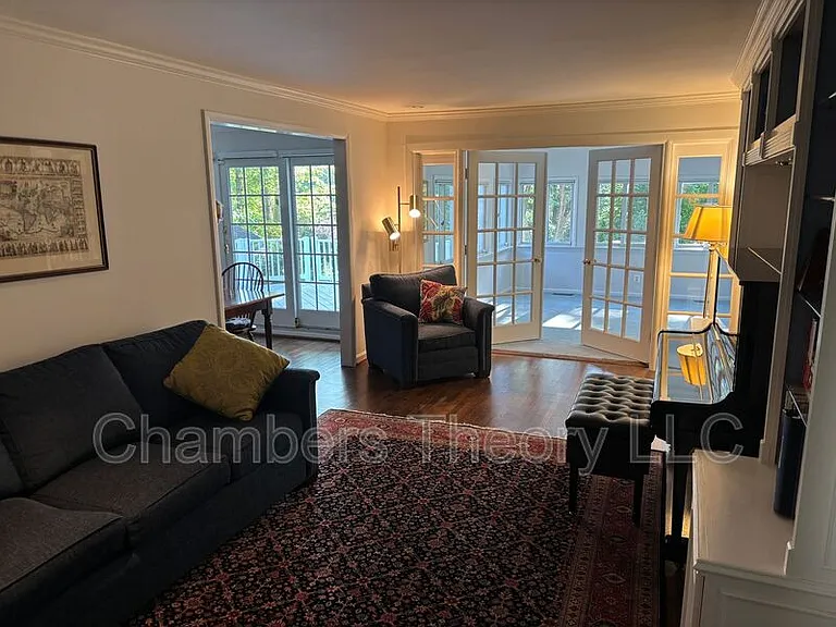 4216 Worcester Dr — Photo 9
