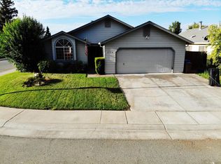 674 Carr Way, Galt, CA 95632