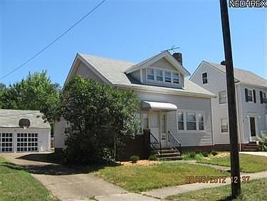 1st image of 161 E 192nd St