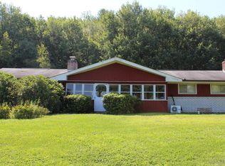 360 Mountain View Dr, Kunkletown, PA 18058