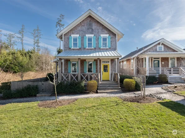 35 Lavender Lane, Pacific Beach, WA 98571