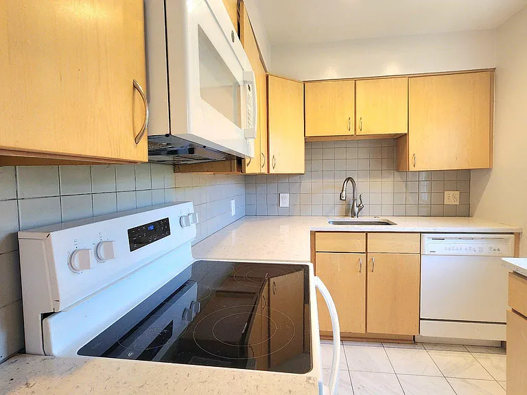 3347 S Wakefield St #B2 — Photo 9