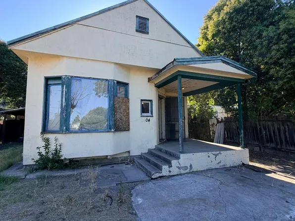 2604 N East St #N, Stockton, CA 95205