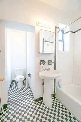 Rented by Best Apartments North Inc | media 16