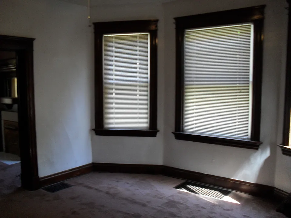 1st Floor Dining