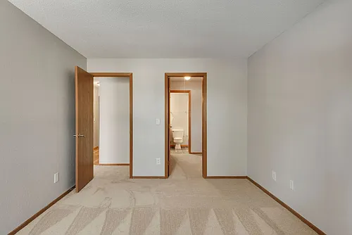 Summer Creek Apartments - View 6