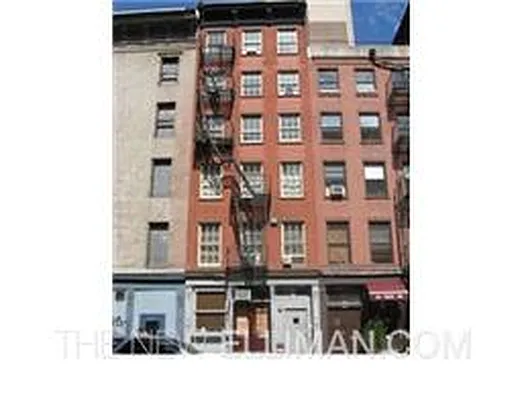 Rented by Douglas Elliman | media 19