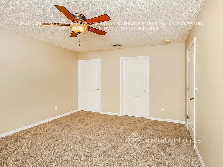 137 Dover Bluff Dr — Photo 8