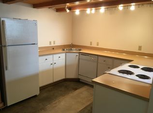 909 N Beech St SUITE C, Portland, OR 97227