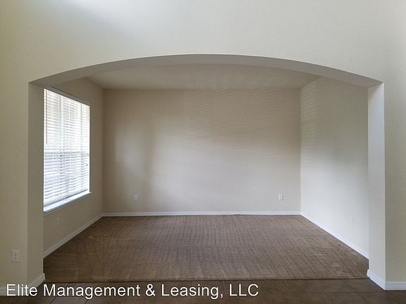4th image of 6722 Point Hancock Dr