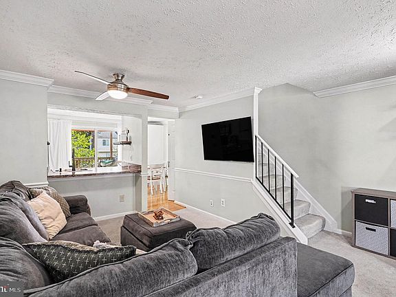 5th image of 107 Laurel Valley Ct