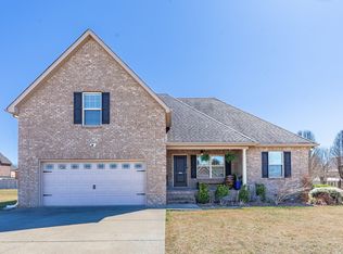 2316 Foxworth Ct, Murfreesboro, TN 37127