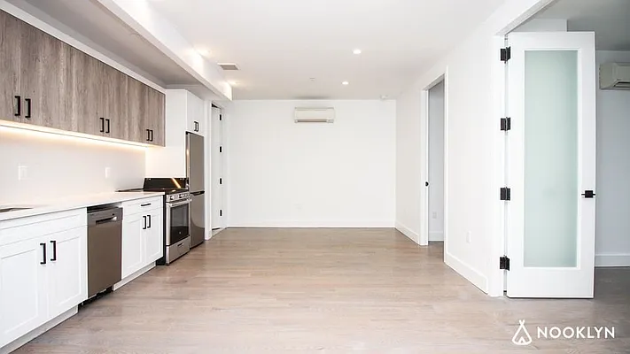 Rented by Nooklyn NYC LLC | media 28