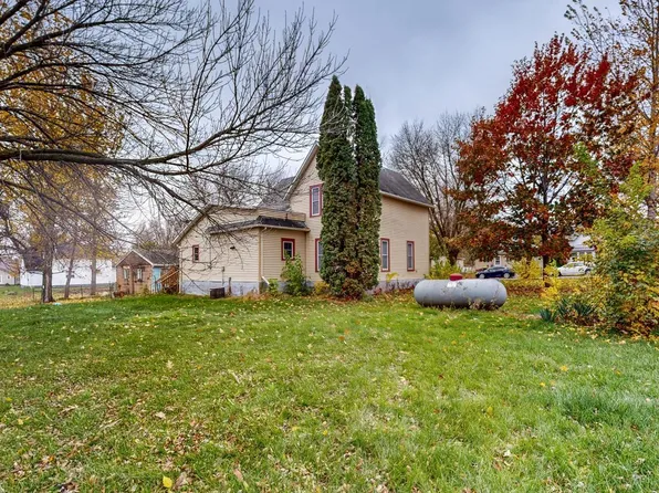 410 N Ross St, Bricelyn, MN 56014