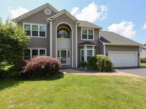 4579 Ashfield Ter, Syracuse, NY 13215