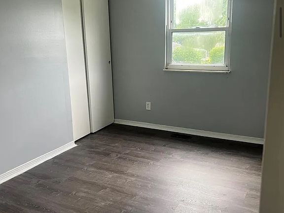 5th image of 640 Elizabeth Ave