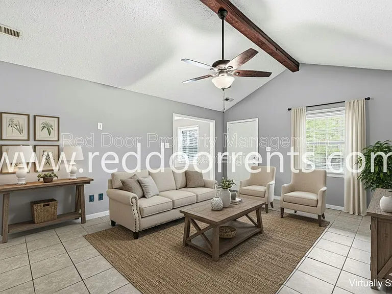 517 Gibbs St — Photo 1