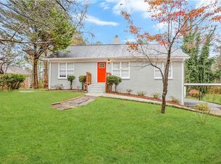 960 Walker Place Dr, Douglasville, GA 30134