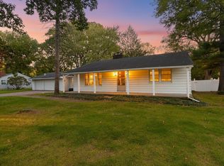 1212 E Bertrand Rd, Niles, MI 49120