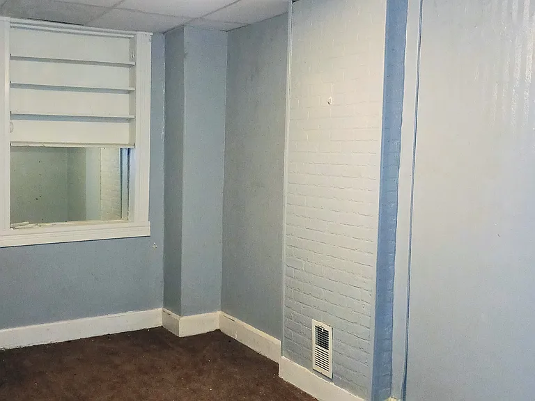 3130 Stafford St — Photo 7