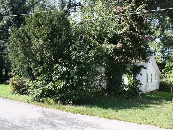 2nd image of 4 Beau Bay Blvd