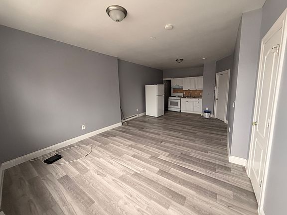 2nd image of 4006 Kennedy Blvd Unit C1