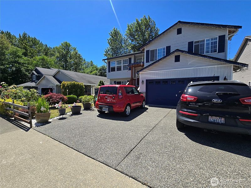 2nd image of 6608 79th Drive NE