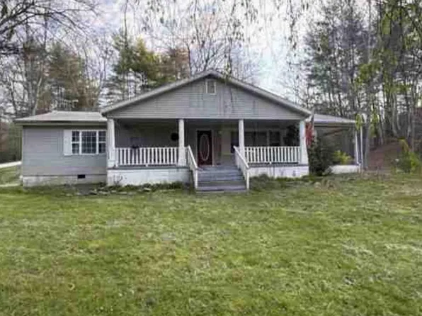 566 Hoods Run Rd, Greenup, KY 41144